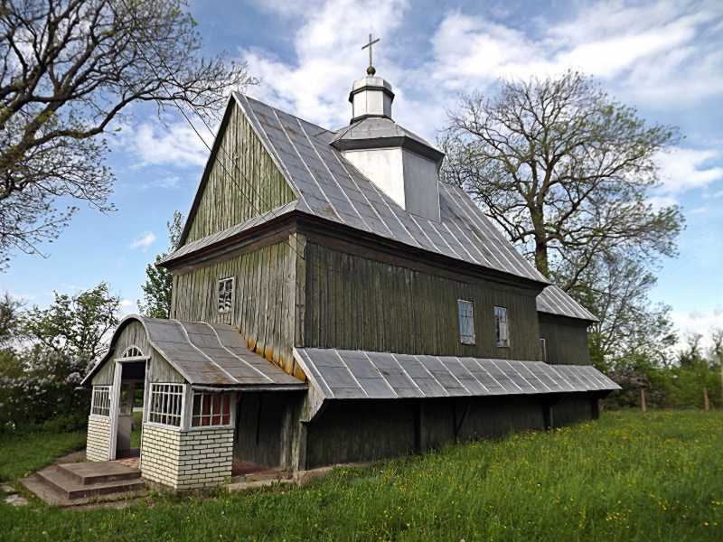 Фото 10 травня 2014 р. з сайту decerkva.org.ua Дерев’яна церква Покрови 1788… Церква Покрови