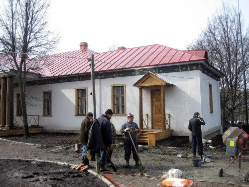 Фрагмент головного фасаду