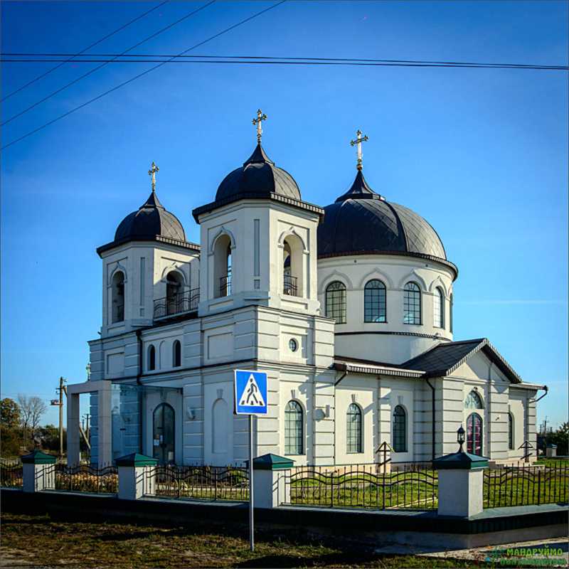 Фото 25 жовтня 2016 р. з сайту uk.wikipedia.org Довідка у Вікіпедії (церква… Церква св. Трійці