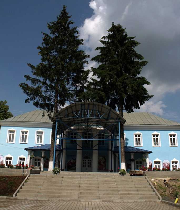 Палац Естергазі