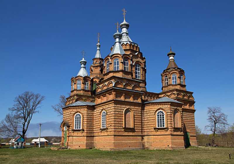 Фото Дмитра Петюшкіна 21 квітня 2017 р. з сайту commons.wikimedia.org Церква… Церква св.Миколи
