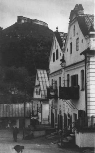 1939 р. Головний фасад у ракурсі