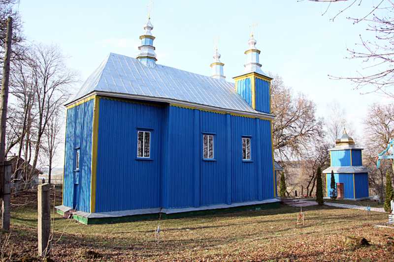 Фото Ігоря Пунди 1 квітня 2017 р. з сайту uk.wikipedia.org Дерев’яна церква… Церква св.Георгія