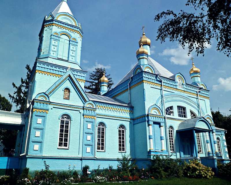 Фото Олега Яринича 14 вересня 2014 р. з сайту commons.wikimedia.org Дерев’яна… Церква Покрови
