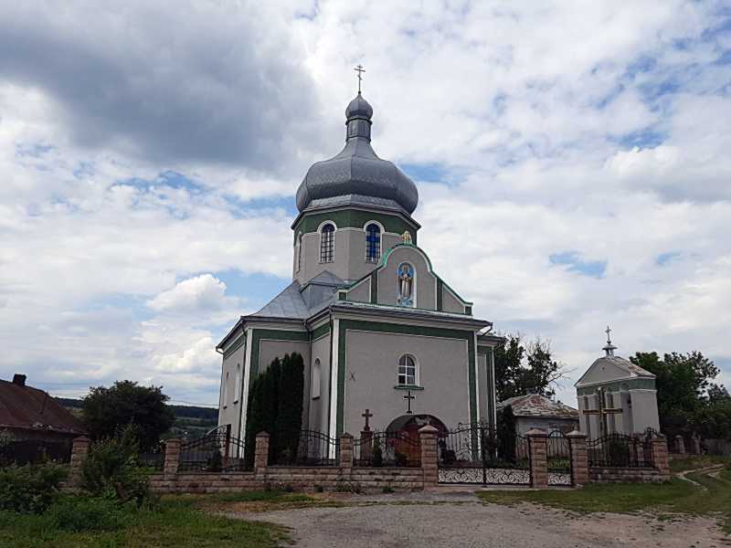 Фото Петра Грушка 10 червня 2023 р. з сайту uk.wikipedia.org Церква… Церква Покрови