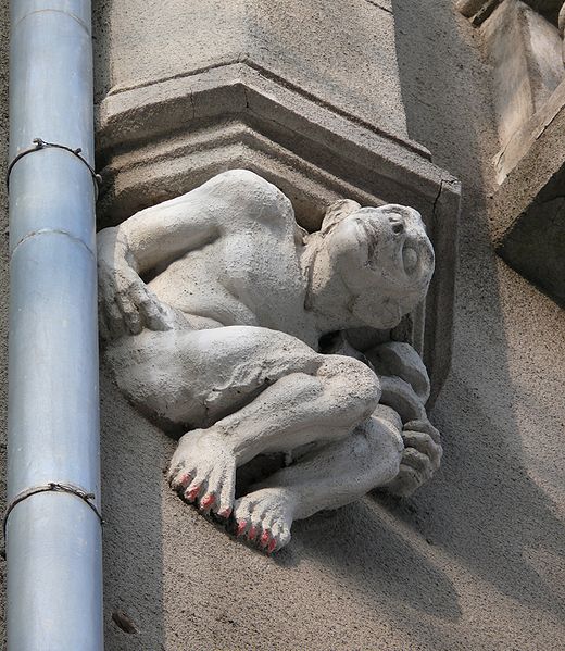 Антропоморфна консоль