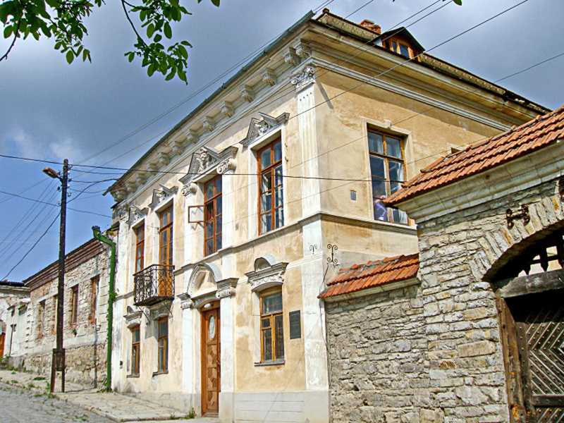 Фото з сайту facebook.com, опубліковане 14 вересня 2025 р. Жилий будинок 1753… Житловий будинок (№ 17)