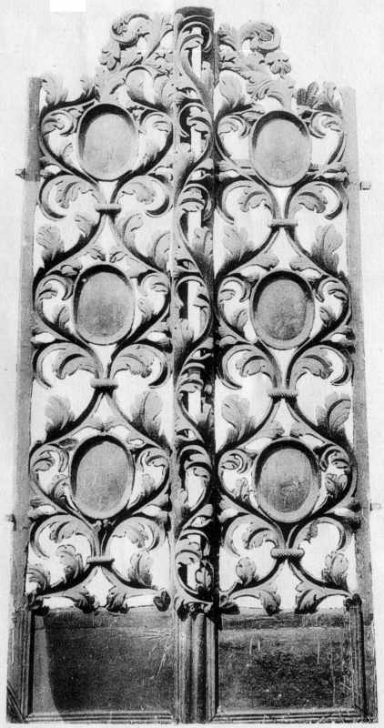 Царські врата, які зберігались у…