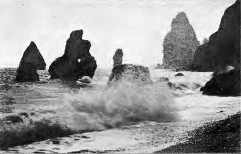 [1913 р.] Прибій біля монастиря