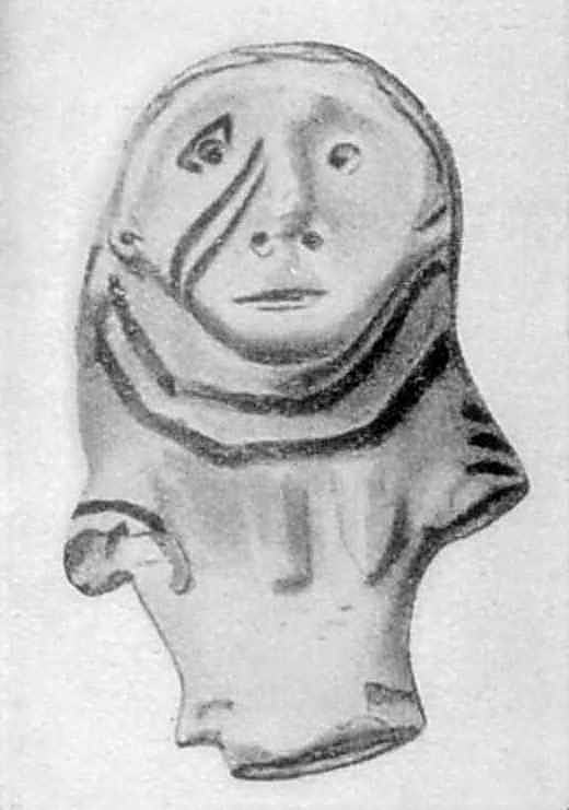 Фігурка жінки