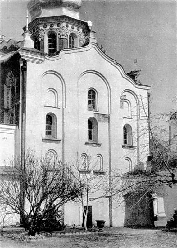 Південний фасад