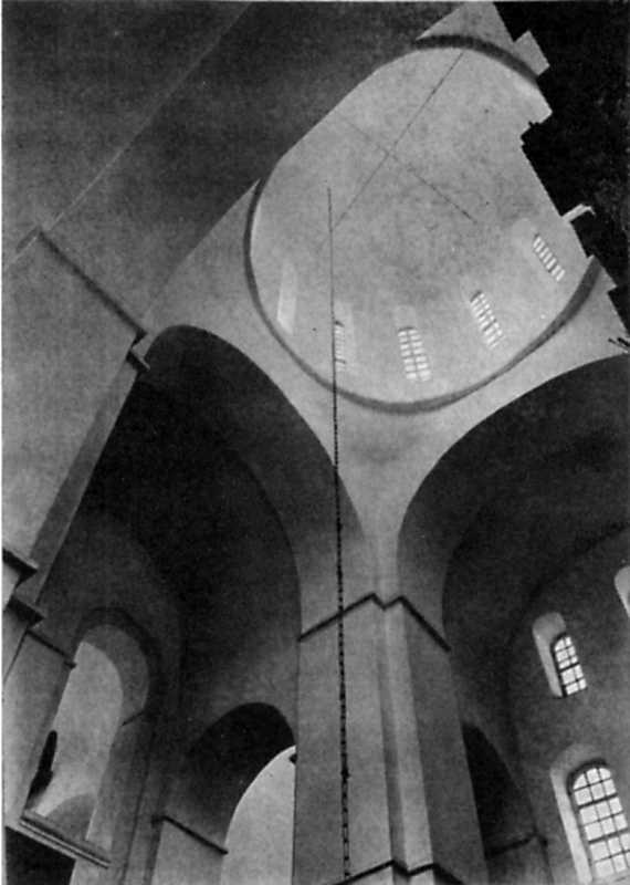 Баня собору Єлецького монастиря в…