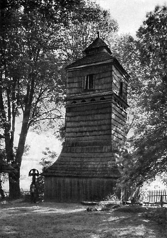 Дзвіниця в Ізках. 18 ст.