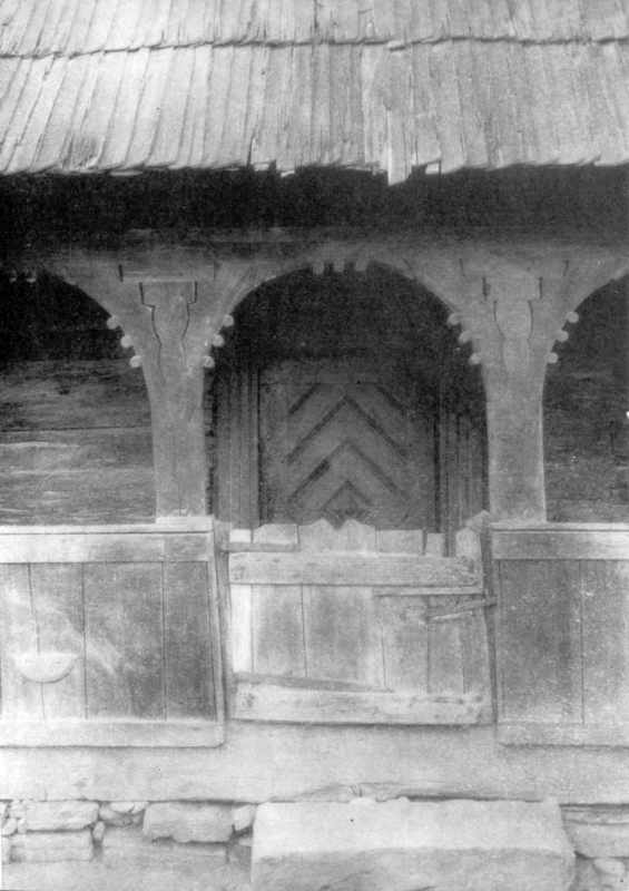 Дерев’яна аркада хати