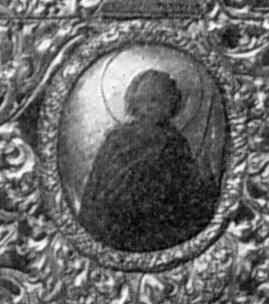 Правий медальйон