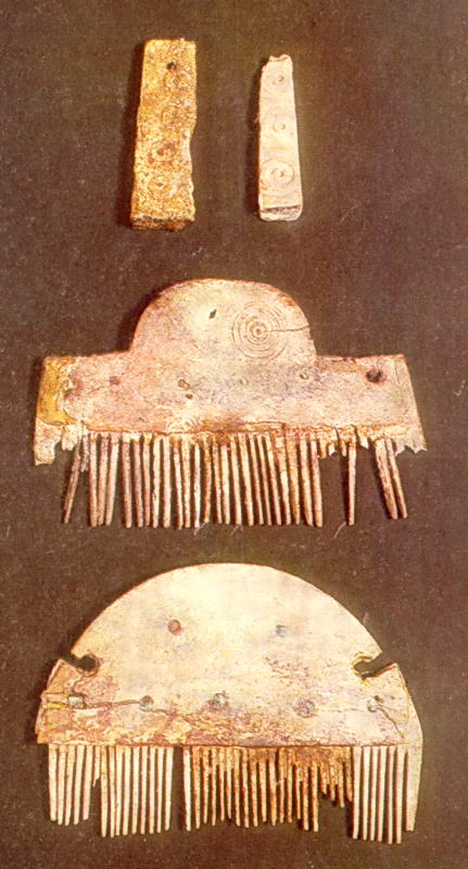 Гребені та підвіски