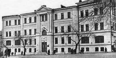 головний фасад