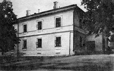 Загальний вигляд з півдня