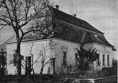 Садибний будинок