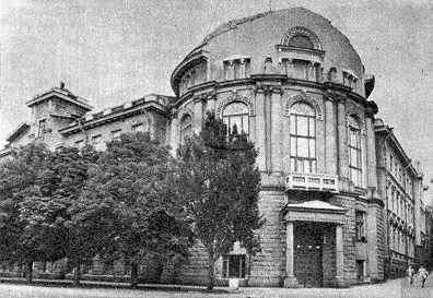 1985 г. Памятники градостроительства и…