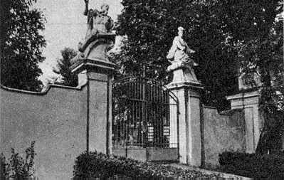 1985 г. Памятники градостроительства и…