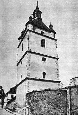 Башня армянского костела. Вид с юга