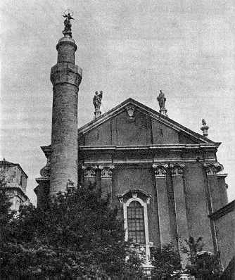 Вид с запада