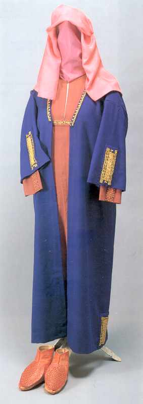 Реконструкція вбрання сарматської жінки