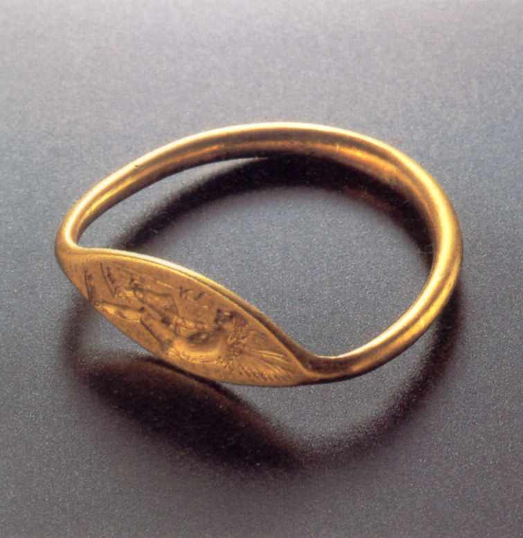 Перстенева печатка із зображенням Гермеса Греція. 5 ст. до н.е. Золото.… Перстенева печатка із зображенням…