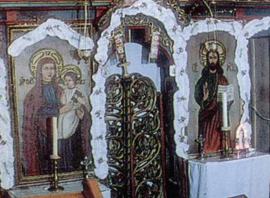 Центральна частина намісного ряду