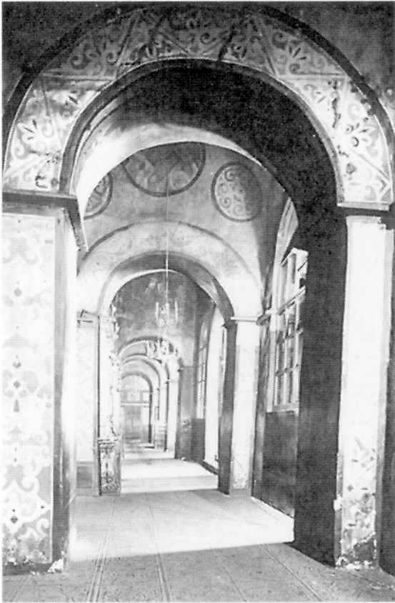 Західна внутрішня галерея