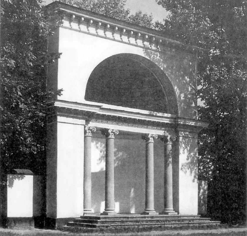 Павільйон “Ротонда” розміщений у східній частині парку недалеко від головного… 2000 р. Пам’ятки архітектури та…