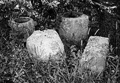 [2003 р.] Вироби каменотесів