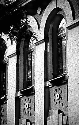 [2003 р.] Фрагмент фасаду