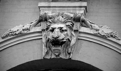 [2003 р.] Маскарон