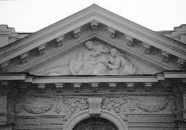 [2003 р.] Фронтон бічного ризаліту