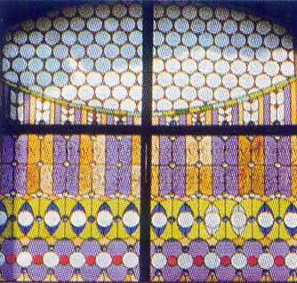 Надбрамний вітраж