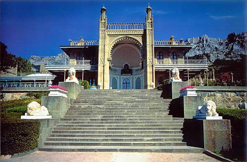 Головний корпус 1830 – 1837 рр. [Постанова Ради міністрів УРСР “Про доповнення… Головний корпус