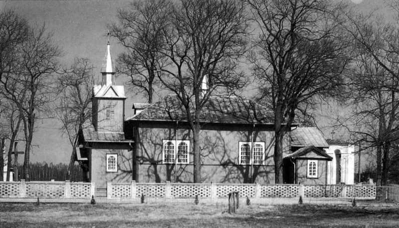 Загальний вигляд з позиції С2. Фото Богдана Мартинюка, травень 2000 р.… Церква Благовіщення