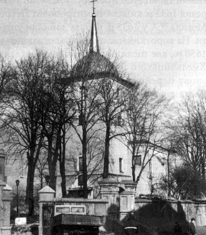 Найдавнішу згадку про церкву східного обряду в Люблині подає польський хроніст… Церква Преображення