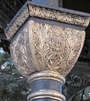 Капітель підпірної колони