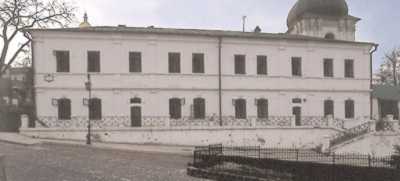 Загальний вигляд з півдня