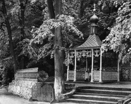 Колодязь Феодосія Печерського. Фото 1999