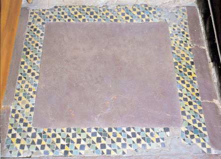 Мозаїчна підлога. Фрагмент