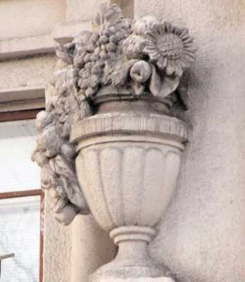 Фрагмент оздоблення фасаду