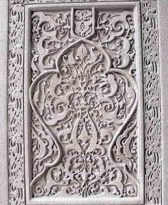 Рельєф на фасаді