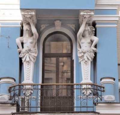 Балкон 2-го поверху