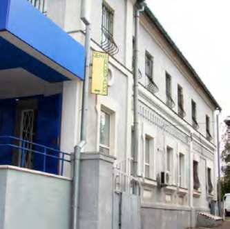 Правобічний фасад