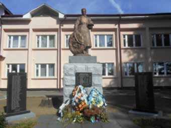 Братська могила радянських воїнів (№ 39)