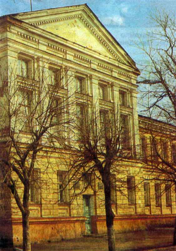 Глухів. Дівоча гімназія